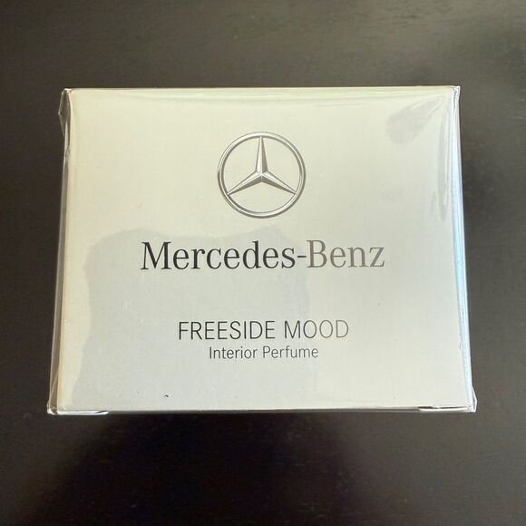 NEW Authentic Mercedes Benz Freeside Mood Interior Perfume - Silver - Picture 1 of 4